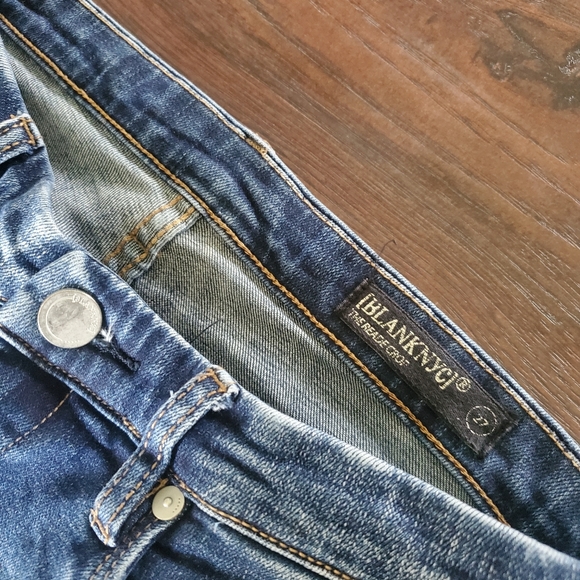 BLANK NYC SKYNNY JEANS - Picture 4 of 9